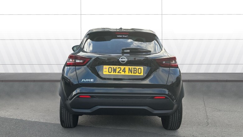 Nissan Juke 1.0 DiG-T N-Connecta 5dr Petrol Hatchback